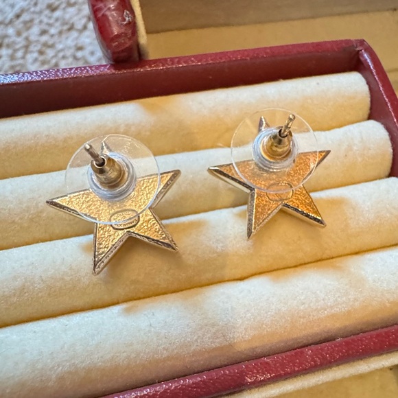 Authentic Chanel Gold CC Star Earrings - Picture 5 of 9